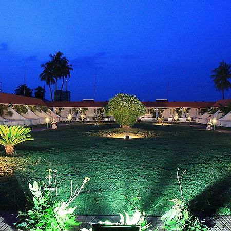 Celebrity Resort Chennai Tambaram Kültér fotó