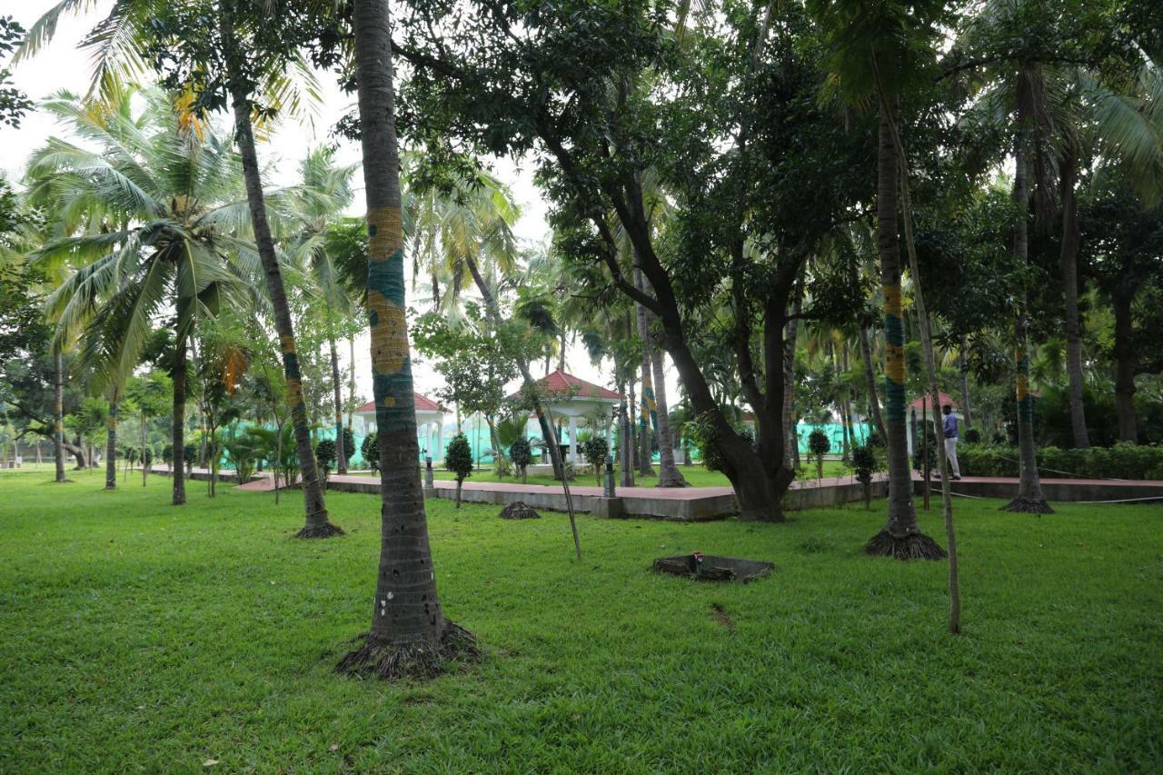 Celebrity Resort Chennai Tambaram Kültér fotó
