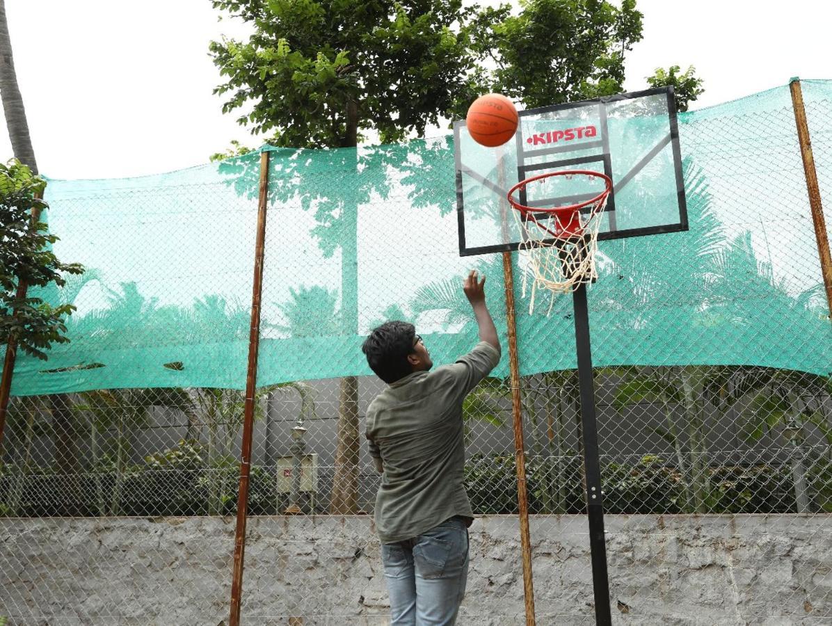 Celebrity Resort Chennai Tambaram Kültér fotó