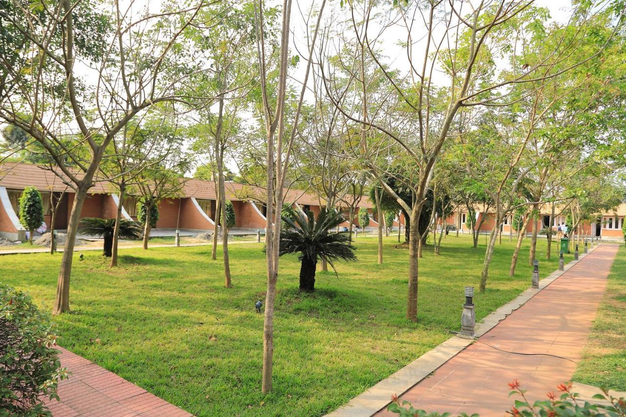 Celebrity Resort Chennai Tambaram Kültér fotó